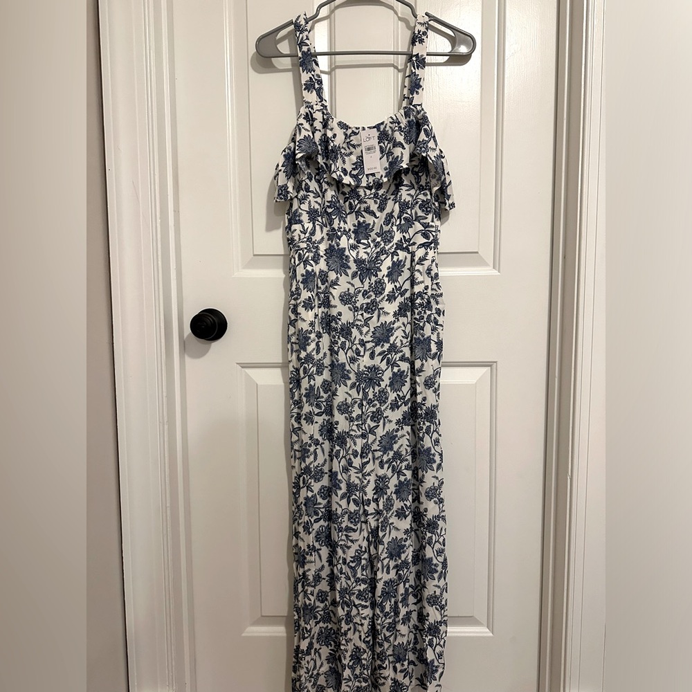 Loft floral jumpsuit size 4